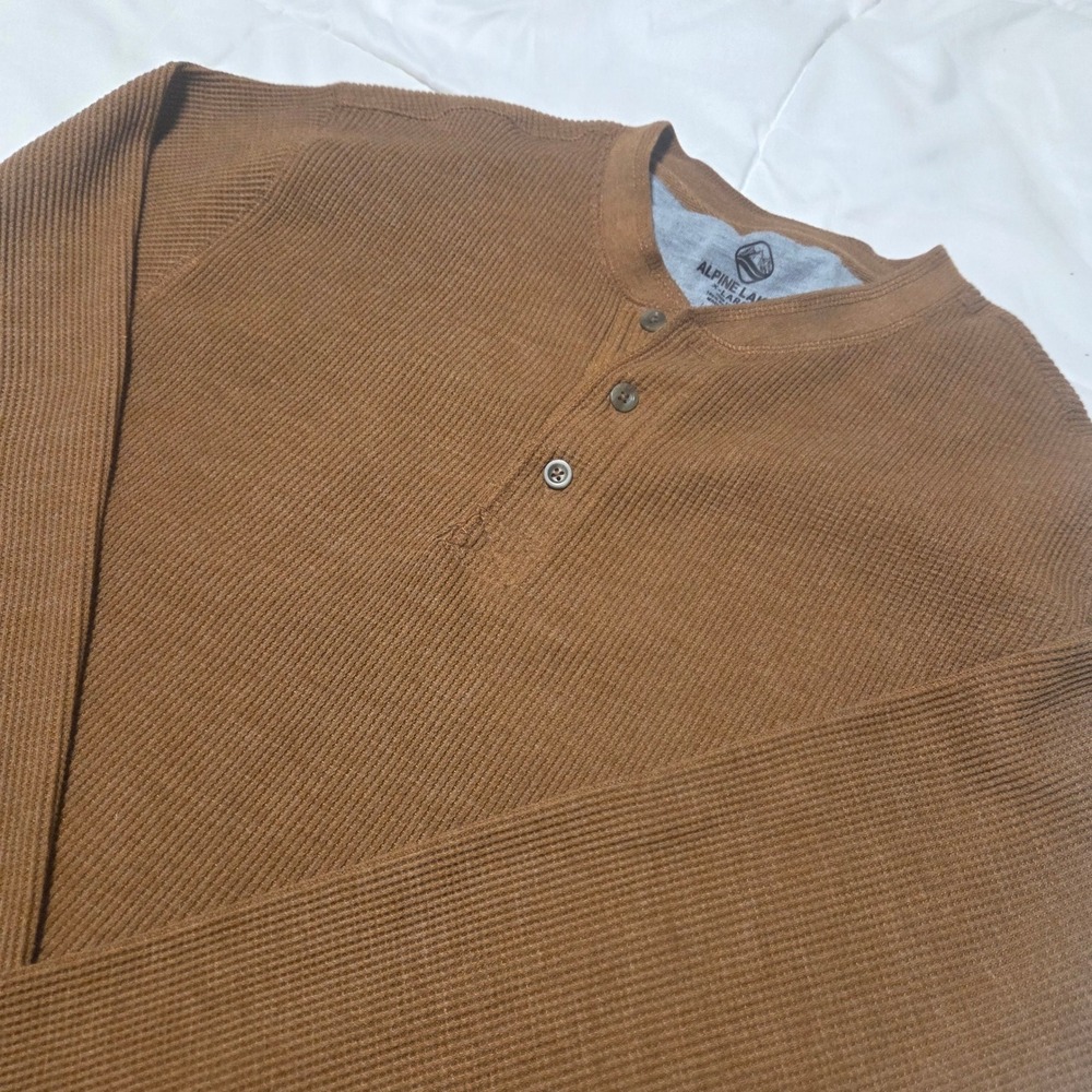 Alpine Lakes Mens XL Brown Waffle Knit Long Sleeve Henley Shirt RN135523